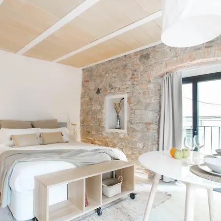 Aeris Boutique アパート *